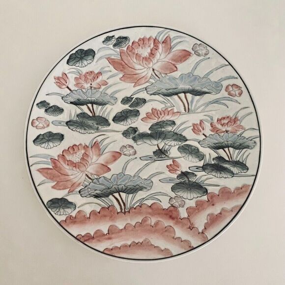 Vintage Chinese Porcelain Macau Hand Painted Lotus Flowers Plate 10" - Picture 4 of 8